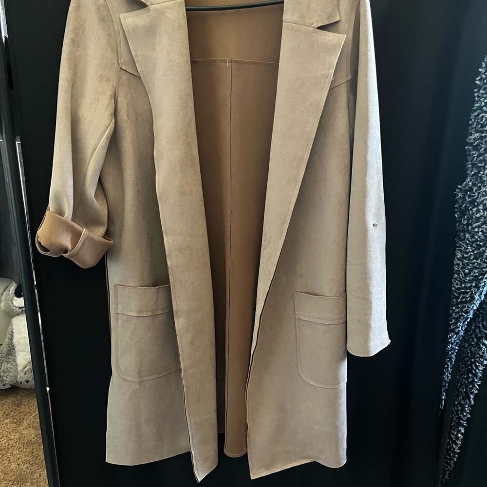 Elegant Tan Women's Coat